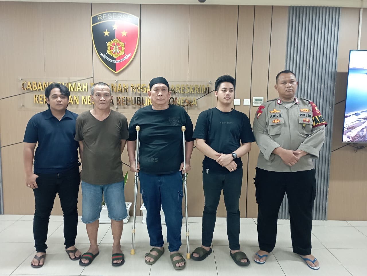 Bandar narkoba Ko Erwin hendak diserahkan ke JPU Kejari Bima, Nusa Tenggara Barat. (Foto: dok. Polri)