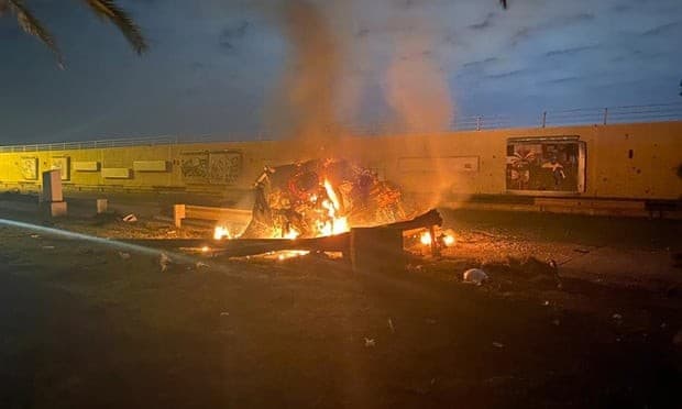 puing-puing di bandara Baghdad setelah serangan pesawat tak berawak terhadap jenderal Iran Qassem Suleiman (Foto: HO/AP) puing-puing di bandara Baghdad setelah serangan pesawat tak berawak terhadap jenderal Iran Qassem Suleiman (Foto: HO/AP)