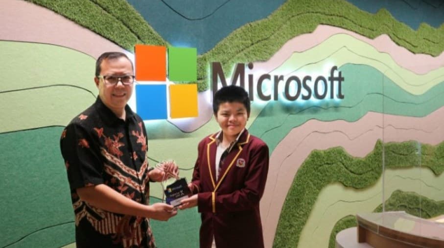 Evan Felix Santoso, siswa RI juara dunia AI Microsoft Evan Felix Santoso, siswa RI juara dunia AI Microsoft