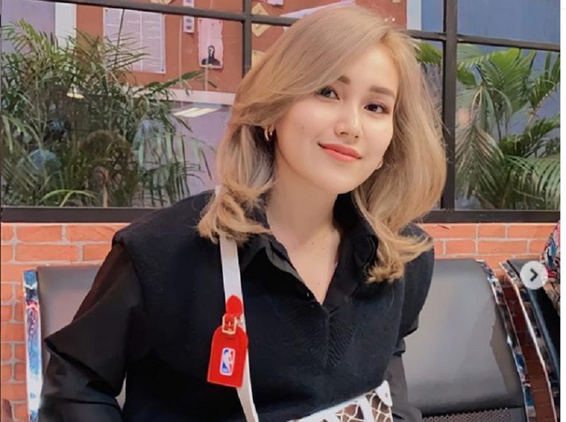 Ayu Ting Ting (Foto:Instagram) Ayu Ting Ting (Foto:Instagram)