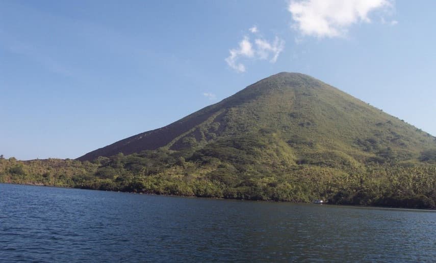 Pulau Gunung Wayang Pulau Gunung Wayang