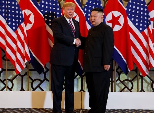 Donald Trump bersama Kim Jong-un (Foto:Istimewa) Donald Trump bersama Kim Jong-un (Foto:Istimewa)