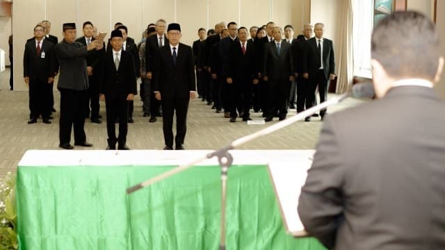 Pelantikan Warih Sadono dan Alex Denni sebagai pejabat Kementerian BUMN (Kementerian BUMN) Pelantikan Warih Sadono dan Alex Denni sebagai pejabat Kementerian BUMN (Kementerian BUMN)