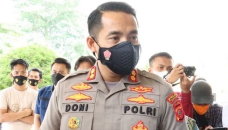 Kapolres Cianjur, Jawa Barat, AKBP Doni Hermawan (Foto:ANTARA/Ahmad Fikri) Kapolres Cianjur, Jawa Barat, AKBP Doni Hermawan (Foto:ANTARA/Ahmad Fikri)
