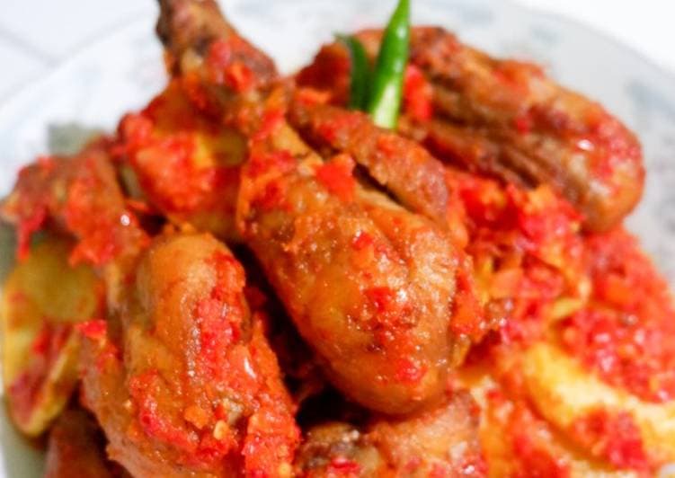 Ilustrasi Ayam Balado Ilustrasi Ayam Balado