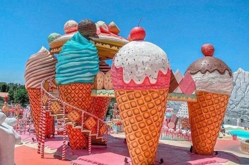 Ilustrasi destinasi wisata wisata Great & Grand Sweet Destination di Chonburi, Pattaya, Thailand. (Foto: Instagram@great_grandsweetdestination) Ilustrasi destinasi wisata wisata Great & Grand Sweet Destination di Chonburi, Pattaya, Thailand. (Foto: Instagram@great_grandsweetdestination)