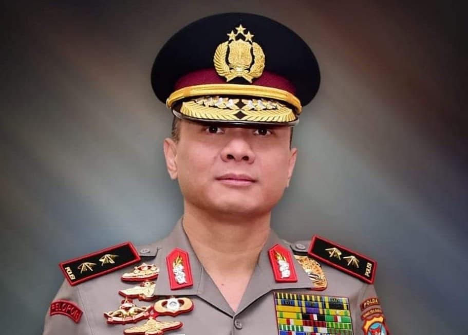 Teddy Minahasa Putra Teddy Minahasa Putra