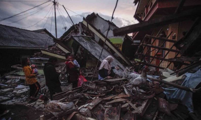 Kerusakan akibat gempa Cianjur. (Foto: ANTARA) Kerusakan akibat gempa Cianjur. (Foto: ANTARA)