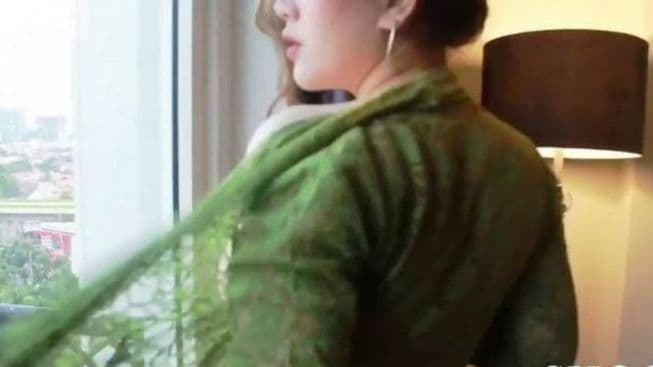 Viral video syur kebaya hijau Viral video syur kebaya hijau