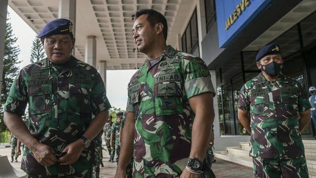 Jenderal Andika Perkasa dan Laksamana Yudo Margono Jenderal Andika Perkasa dan Laksamana Yudo Margono