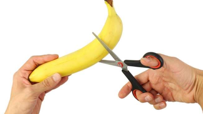 Ilustrasi pisang dipotong. (Foto:Shutterstock) Ilustrasi pisang dipotong. (Foto:Shutterstock)
