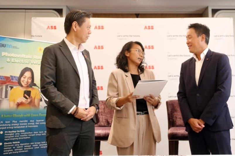 Kolaborasi ABB dan PLN Icon Plus, Kembangkan Layanan dan Infrastruktur Pengisi Daya Kendaraan Listrik. Kolaborasi ABB dan PLN Icon Plus, Kembangkan Layanan dan Infrastruktur Pengisi Daya Kendaraan Listrik.