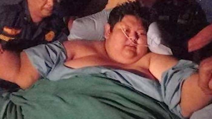 Fajri, pria berbobot 300 kg meninggal dunia Fajri, pria berbobot 300 kg meninggal dunia