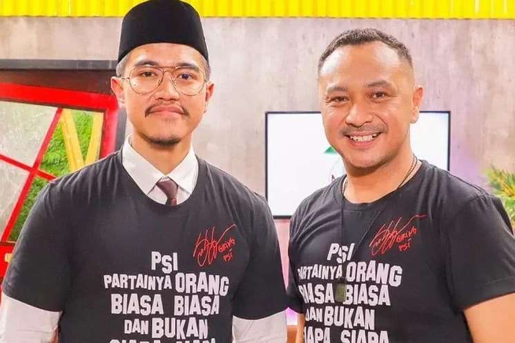 Kaesang Pangarep dan Giring Ganesha (Foto: Twitter @kurawa) Kaesang Pangarep dan Giring Ganesha (Foto: Twitter @kurawa)