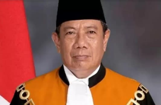 Hakim Suhadi yang setuju anulir vonis mati Ferdy Sambo. Hakim Suhadi yang setuju anulir vonis mati Ferdy Sambo.