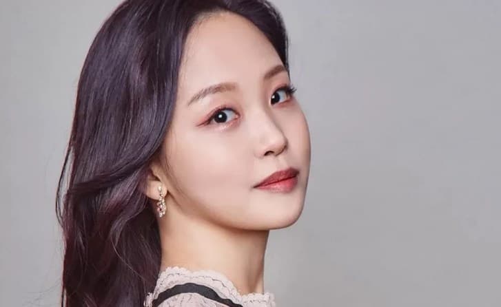 Youtuber Pyo Ye Rim ditemukan tewas di waduk. (Foto: Allkpop) Youtuber Pyo Ye Rim ditemukan tewas di waduk. (Foto: Allkpop)