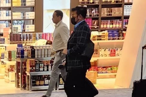 Mentan Syahrul Yasin Limpo mendarat di Bandara Soetta. Mentan Syahrul Yasin Limpo mendarat di Bandara Soetta.