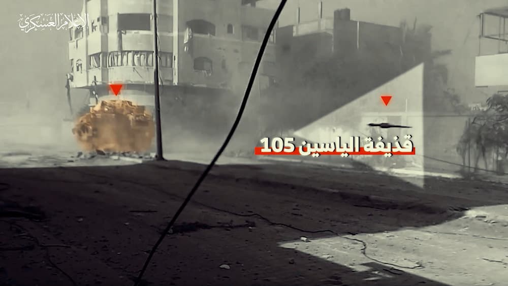 Gambar yang dirilis Brigade al-Qassam memperliahtkan roket menghantam kendaraan lapis baja Namer milik Israel di dekat Gaza City. Foto: Foto: Al-Qassam Brigade/Telegram Gambar yang dirilis Brigade al-Qassam memperliahtkan roket menghantam kendaraan lapis baja Namer milik Israel di dekat Gaza City. Foto: Foto: Al-Qassam Brigade/Telegram