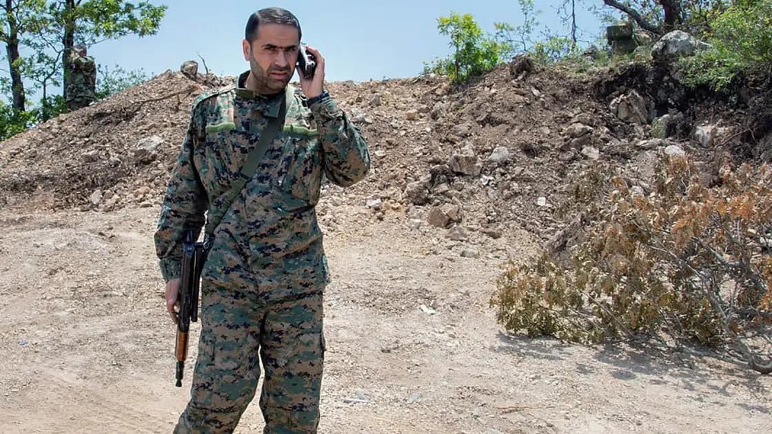 Wissam Hasan Tawil, wakil kepala unit pasukan elit Radwan Force, saat bertugas di perbatasan Lebanon-Israel. Foto: Almanar Wissam Hasan Tawil, wakil kepala unit pasukan elit Radwan Force, saat bertugas di perbatasan Lebanon-Israel. Foto: Almanar
