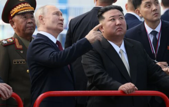 Vladimir Putin dan Kim Jong-un (Foto: sputnikmediabank.com) Vladimir Putin dan Kim Jong-un (Foto: sputnikmediabank.com)
