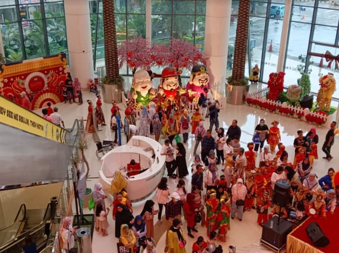 Baywalk Mall Gelar Event Spektakuler 'The Glorious Oriental'. Baywalk Mall Gelar Event Spektakuler 'The Glorious Oriental'.