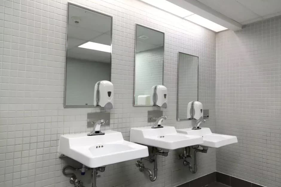 Ilustrasi Cermin Toilet Ilustrasi Cermin Toilet