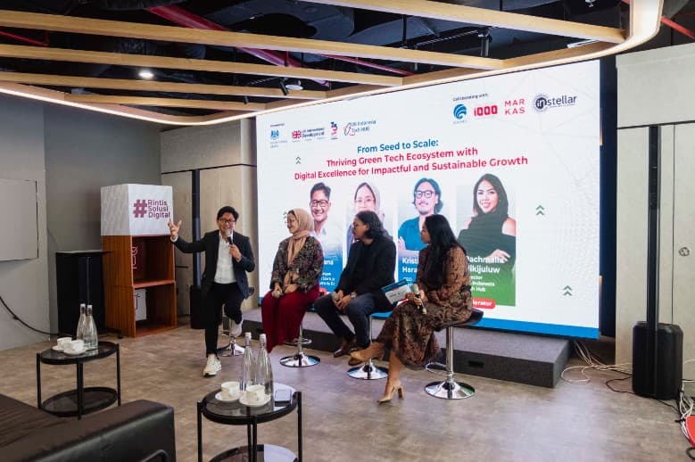 Kedubes Inggris-Kominfo Berkolaborasi Luncurkan Program Digital Hub: UK-Indonesia Tech Hub x Gerakan Nasional 1000 Startup Digital. Kedubes Inggris-Kominfo Berkolaborasi Luncurkan Program Digital Hub: UK-Indonesia Tech Hub x Gerakan Nasional 1000 Startup Digital.