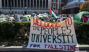 Mahasiswa Lakukan Demonstrasi Pro-Palestina di Kampus Columbia AS (Foto: Charly TRIBALLEAU / AFP) Mahasiswa Lakukan Demonstrasi Pro-Palestina di Kampus Columbia AS (Foto: Charly TRIBALLEAU / AFP)