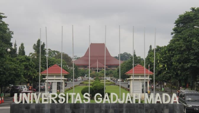 Universitas Gadjah Mada Universitas Gadjah Mada