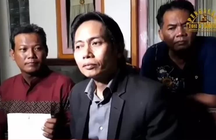 Suharsono, rekan kerja Pegi Setiawan minta perlindungan hukum usai viral beri kesaksian. (Foto: Youtube Pengacar Toni) Suharsono, rekan kerja Pegi Setiawan minta perlindungan hukum usai viral beri kesaksian. (Foto: Youtube Pengacar Toni)