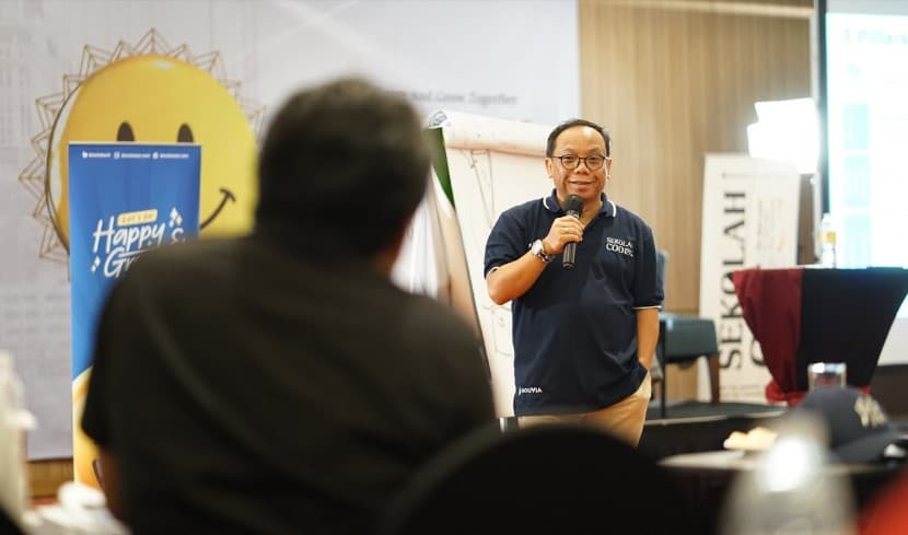 Raih Profit Miliaran Per Bulan Lewat Transformasi Digital Ala Praktisi Bisnis Terkenal Hadi Kuncoro. Raih Profit Miliaran Per Bulan Lewat Transformasi Digital Ala Praktisi Bisnis Terkenal Hadi Kuncoro.
