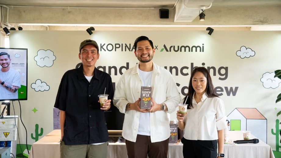 Arummi Foods dan Kopi Nako Hadirkan 5 Kreasi Menu Baru yang Dikemas dalam Series Mendadak Cashew. Arummi Foods dan Kopi Nako Hadirkan 5 Kreasi Menu Baru yang Dikemas dalam Series Mendadak Cashew.