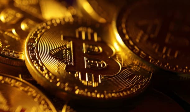 Tips Investasi Aset Kripto Saat BTC Tembus USD $100,000. (Foto: Ilustrasi) Tips Investasi Aset Kripto Saat BTC Tembus USD $100,000. (Foto: Ilustrasi)
