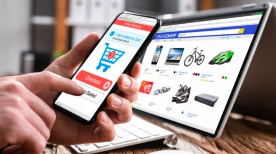 Ilustrasi Belanja Online Ilustrasi Belanja Online
