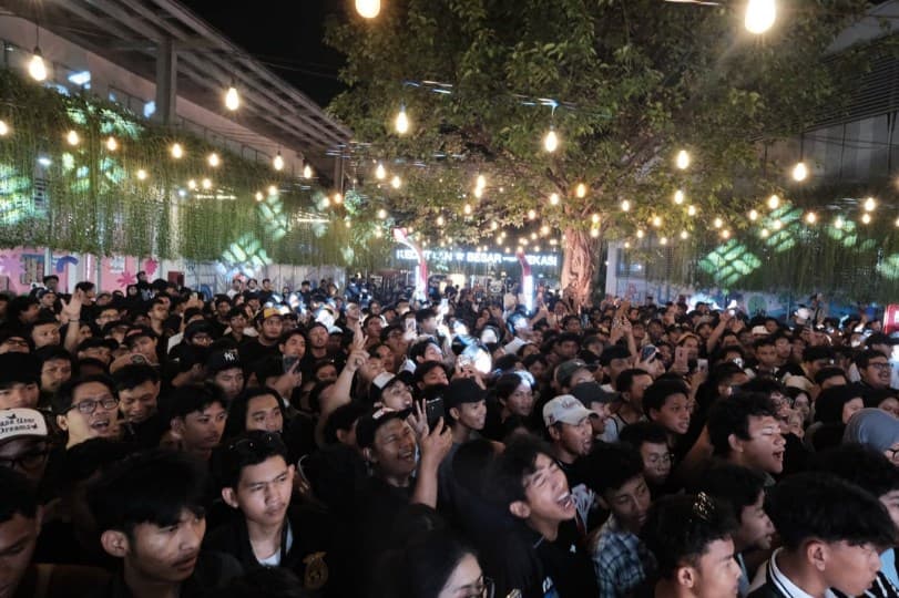 Rayakan Imlek dengan Banyak Keuntungan dan Keseruan di Fortune's Favor Grand Galaxy Park Bekasi. Rayakan Imlek dengan Banyak Keuntungan dan Keseruan di Fortune's Favor Grand Galaxy Park Bekasi.