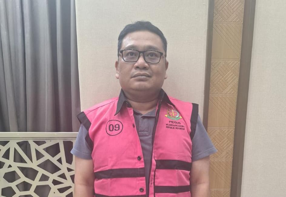 Jaksa RZ sempat dilakukan Operasi Tangkap Tangan (OTT) KPK (Foto: Kejaksaan) Jaksa RZ sempat dilakukan Operasi Tangkap Tangan (OTT) KPK (Foto: Kejaksaan)