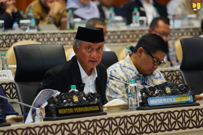 Rapat Kerja Bersama Komisi V DPR RI, Menteri PU Paparkan Progres Penanganan Bencana di Sumatera. Rapat Kerja Bersama Komisi V DPR RI, Menteri PU Paparkan Progres Penanganan Bencana di Sumatera.