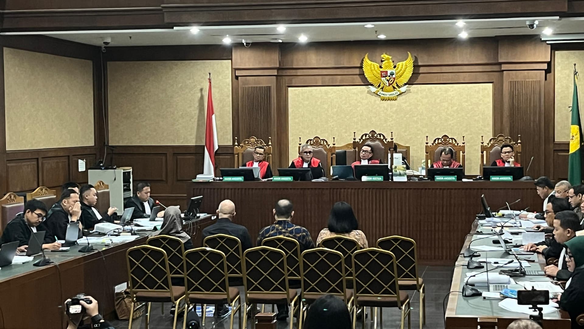 Sidang lanjutan kasus dugaan korupsi Chromebook atas nama terdakwa Eks Mendikbudristek Nadiem Makarim di PN Tipikor Jakarta Pusat (Foto: Hastina/REQnews) Sidang lanjutan kasus dugaan korupsi Chromebook atas nama terdakwa Eks Mendikbudristek Nadiem Makarim di PN Tipikor Jakarta Pusat (Foto: Hastina/REQnews)