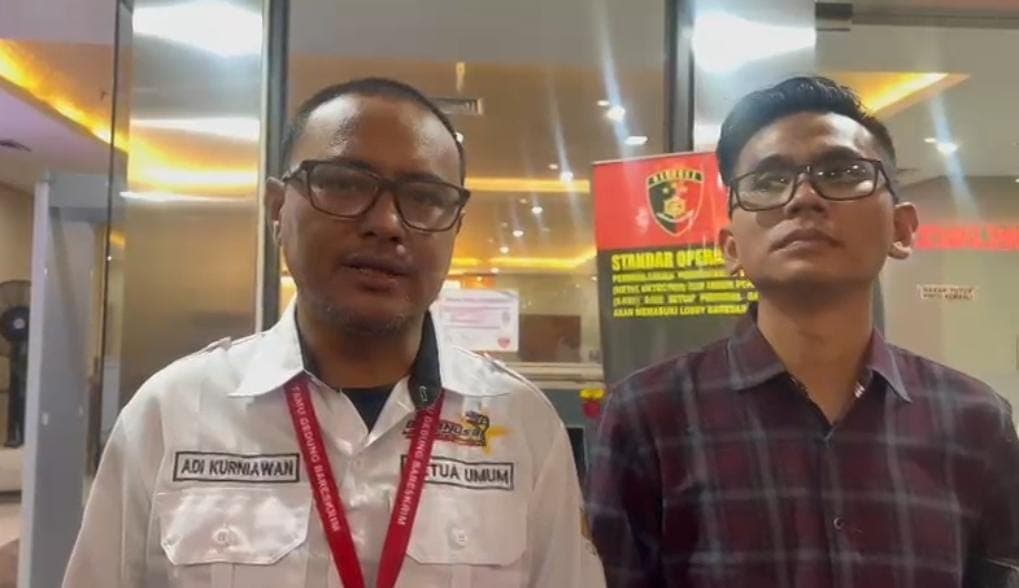 Ketum Baranusa, Adi Kurniawan di Mabes Polri, Jakarta Selatan. Ketum Baranusa, Adi Kurniawan di Mabes Polri, Jakarta Selatan.