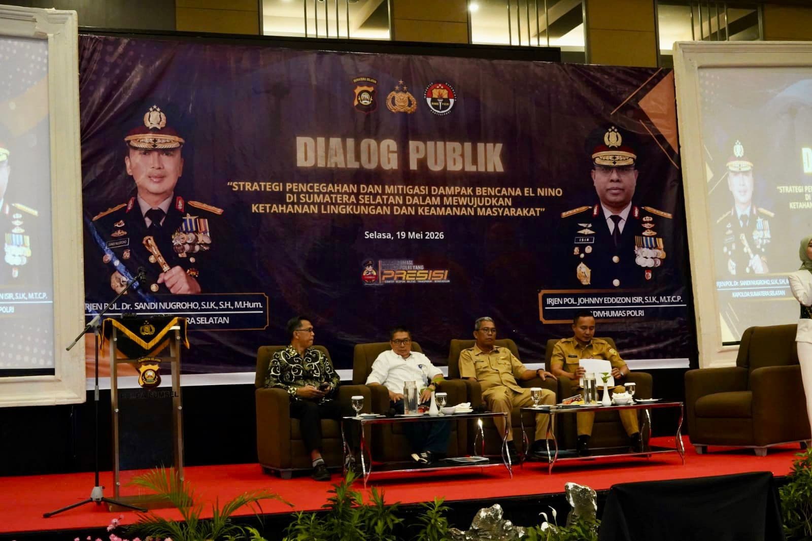Kegiatan Dialog Publik bertema “Strategi Pencegahan dan Mitigasi Dampak Bencana El Nino di Sumatera Selatan dalam Mewujudkan Ketahanan Lingkungan dan Keamanan Masyarakat” yang digelar di Kota Palembang, Selasa 19 Mei 2026. (Foto: dok. Polri) Kegiatan Dialog Publik bertema “Strategi Pencegahan dan Mitigasi Dampak Bencana El Nino di Sumatera Selatan dalam Mewujudkan Ketahanan Lingkungan dan Keamanan Masyarakat” yang digelar di Kota Palembang, Selasa 19 Mei 2026. (Foto: dok. Polri)