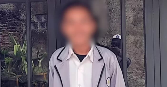 Siswa SMA Bandung diduga lakukan pelecehan sesama jenis. (Foto: Twitter/txtfromtiktok) Siswa SMA Bandung diduga lakukan pelecehan sesama jenis. (Foto: Twitter/txtfromtiktok)