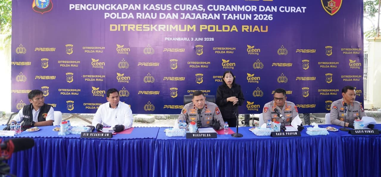 Pengungkapan kasus kejahatan jalanan oleh Polda Riau. (Foto: dok. Polri) Pengungkapan kasus kejahatan jalanan oleh Polda Riau. (Foto: dok. Polri)