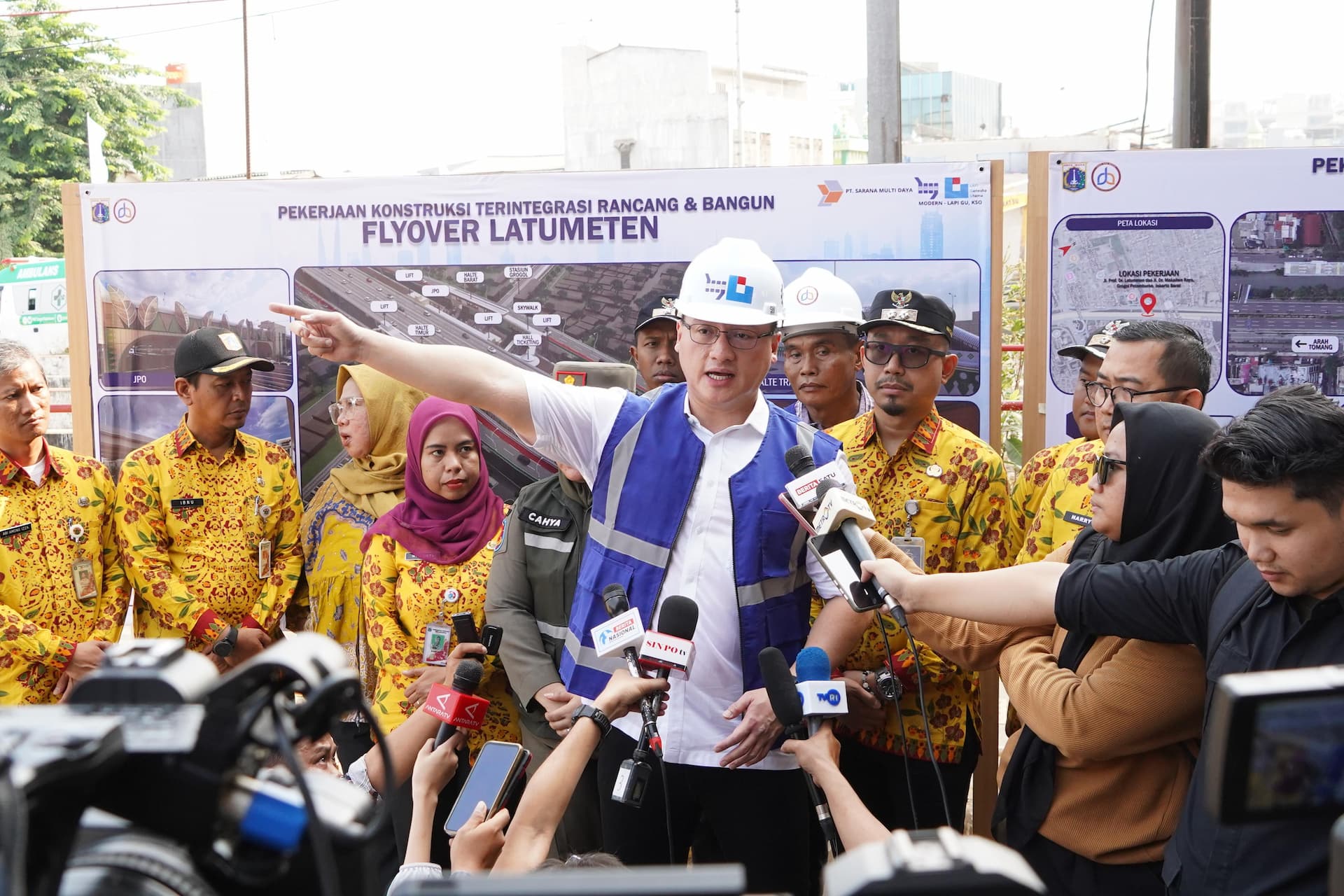 Anggota DPRD DKI Jakarta, Hardiyanto Kenneth pun meninjau langsung proyek Pembangunan Flyover Latumenten pada Kamis 2 Juli 2026. (Foto: istimewa) Anggota DPRD DKI Jakarta, Hardiyanto Kenneth pun meninjau langsung proyek Pembangunan Flyover Latumenten pada Kamis 2 Juli 2026. (Foto: istimewa)